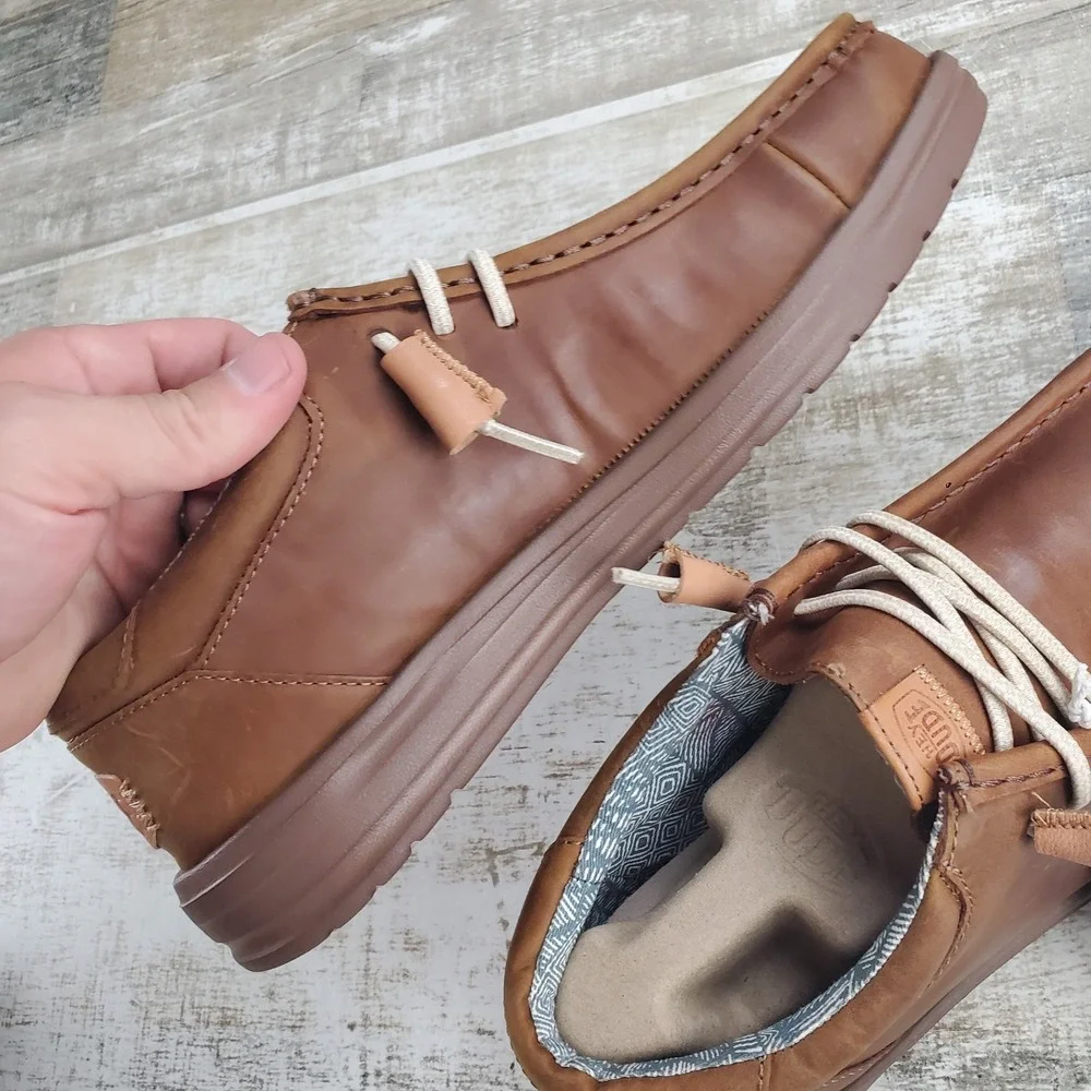 Hey Dude Wally Grip Craft Leather Mens Shoes Sz 11 Slip On Loafers